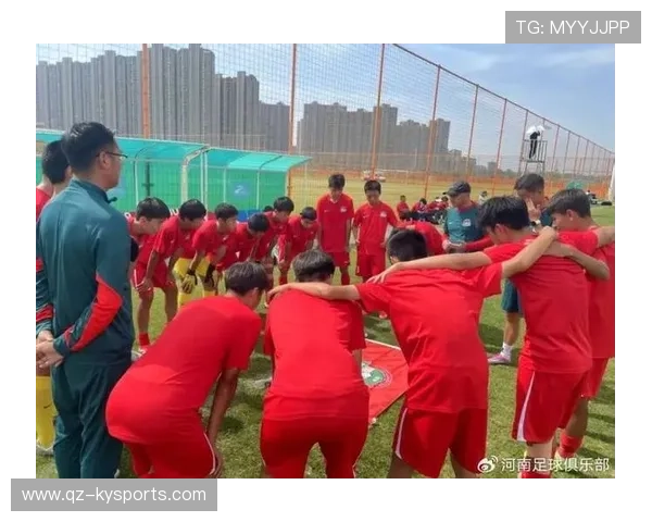 足球联赛在青训扶持中鼓励俱乐部建立多语种训练与文化适应课程 足球联赛在青训扶持中鼓励俱乐部建立多语种训练与文化适应课程